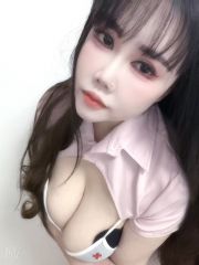 性感长腿美乳老师